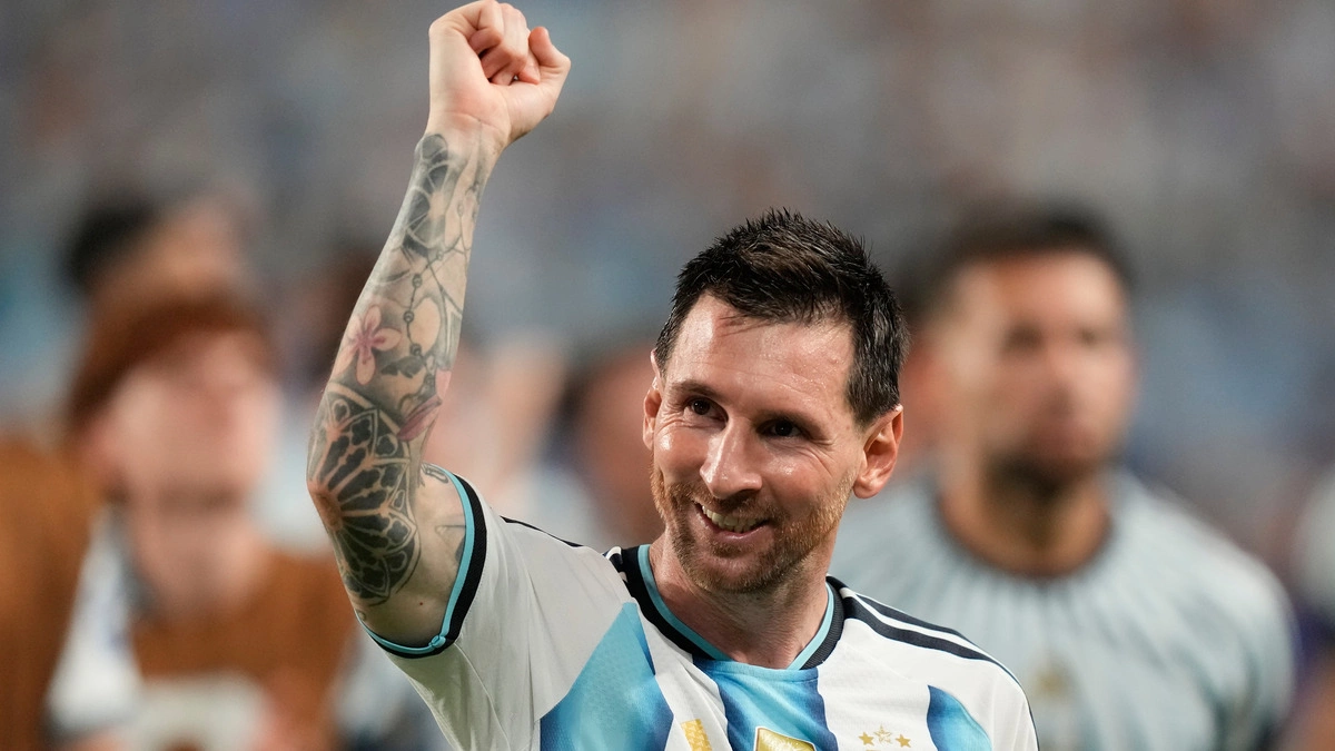 Argentina - Ai Cập: Messi, Salah đá chính