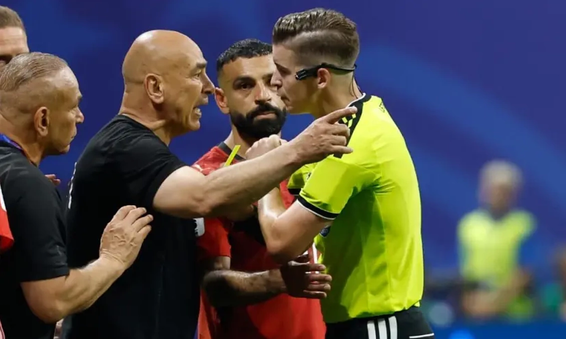 HLV Ai Cập: 'Có lẽ FIFA muốn giữ Messi ở lại World Cup'