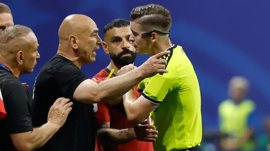 HLV Ai Cập: 'Có lẽ FIFA muốn giữ Messi ở lại World Cup'