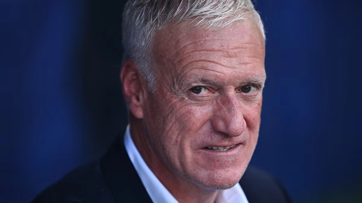 Deschamps và vẻ đẹp trong buổi hoàng hôn cùng đội tuyển Pháp