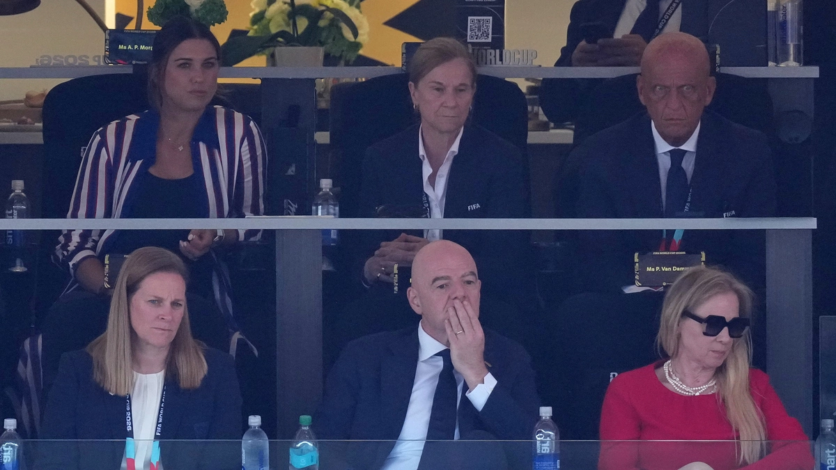 Collina: 'Không thể nghi ngờ liêm chính của trọng tài World Cup'