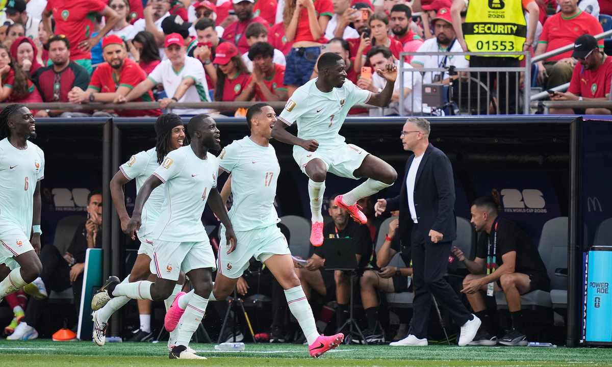 Pháp 2-0 Morocco (H2): Mbappe, Dembele ghi bàn liên tiếp