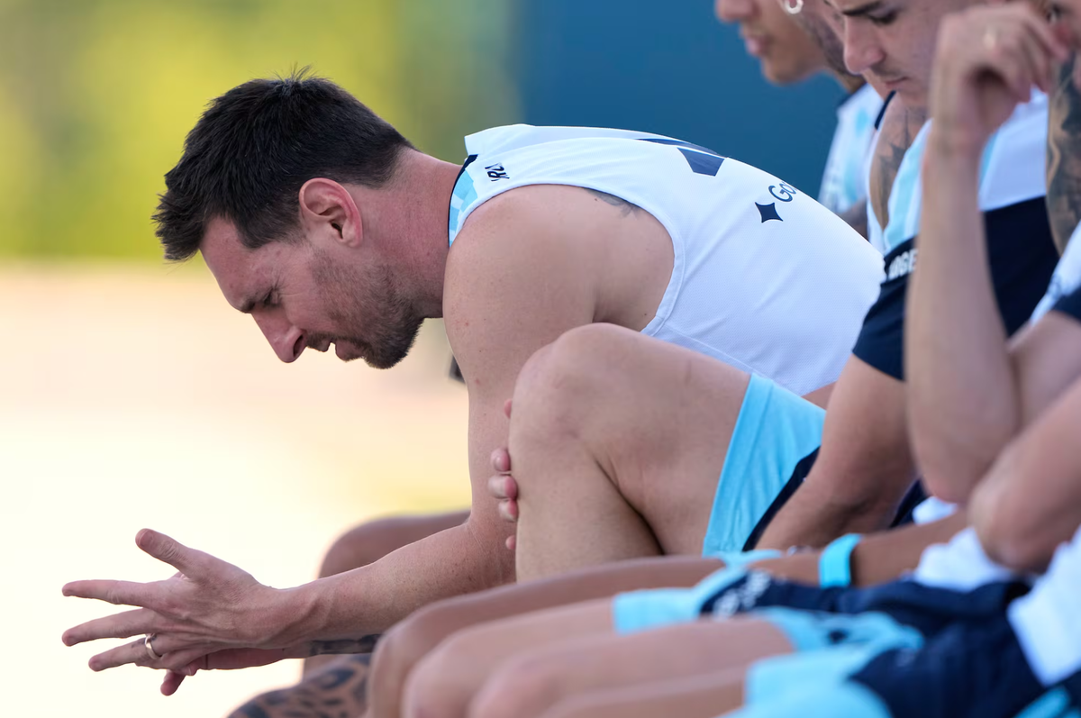 Messi kiếm tìm kỷ lục 'trường thọ' trong lịch sử World Cup
