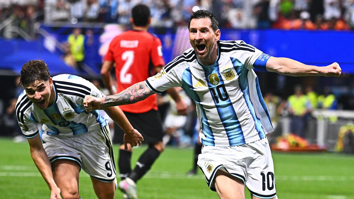 Huyền thoại Argentina: 'Kẻ thua cuộc luôn than khóc'