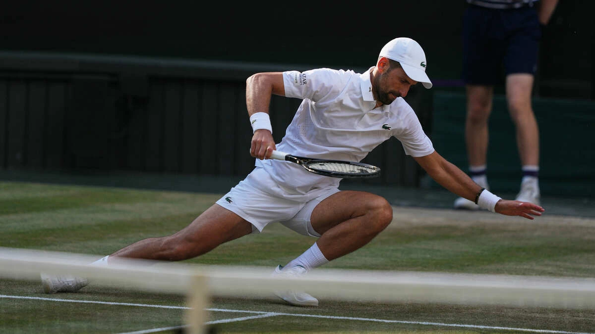 Djokovic - người vừa được ban phước vừa mang lời nguyền