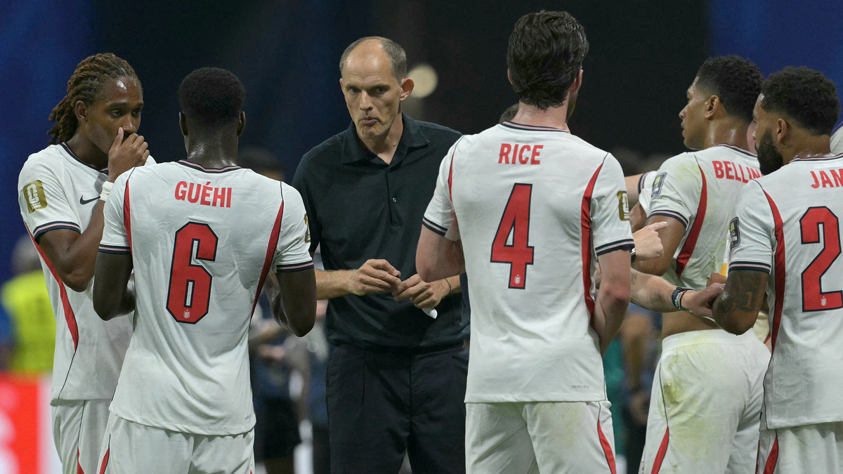 Tuchel: 'Vấn đề của Anh là bản sắc, không phải chiến thuật'