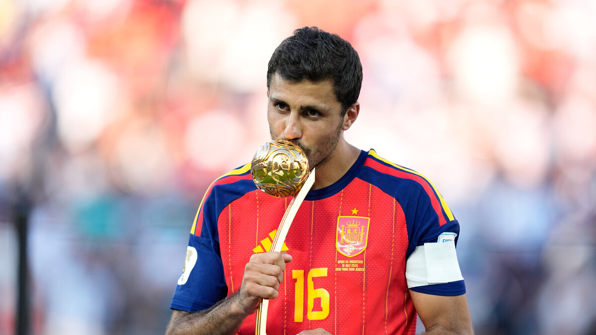 9 ứng viên Quả Bóng Vàng 2026