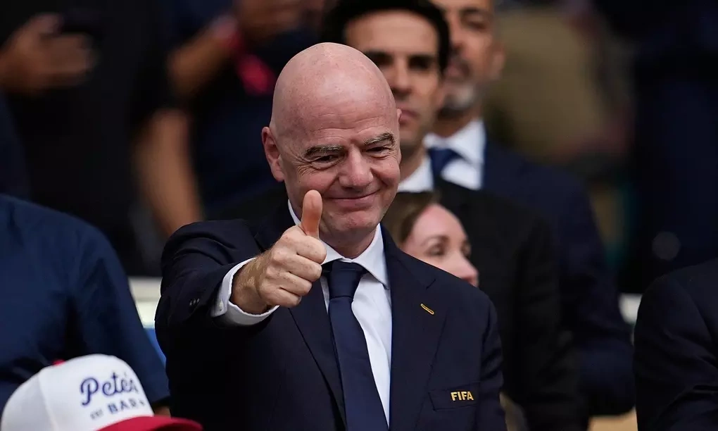Chủ tịch FIFA Gianni Infantino dự khán trận tứ kết World Cup giữa Na Uy và Anh trên sân Hard Rock Chủ tịch FIFA Gianni Infantino tại trận tứ kết World Cup