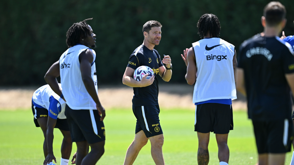 Chelsea thực sự có bao nhiêu cầu thủ?