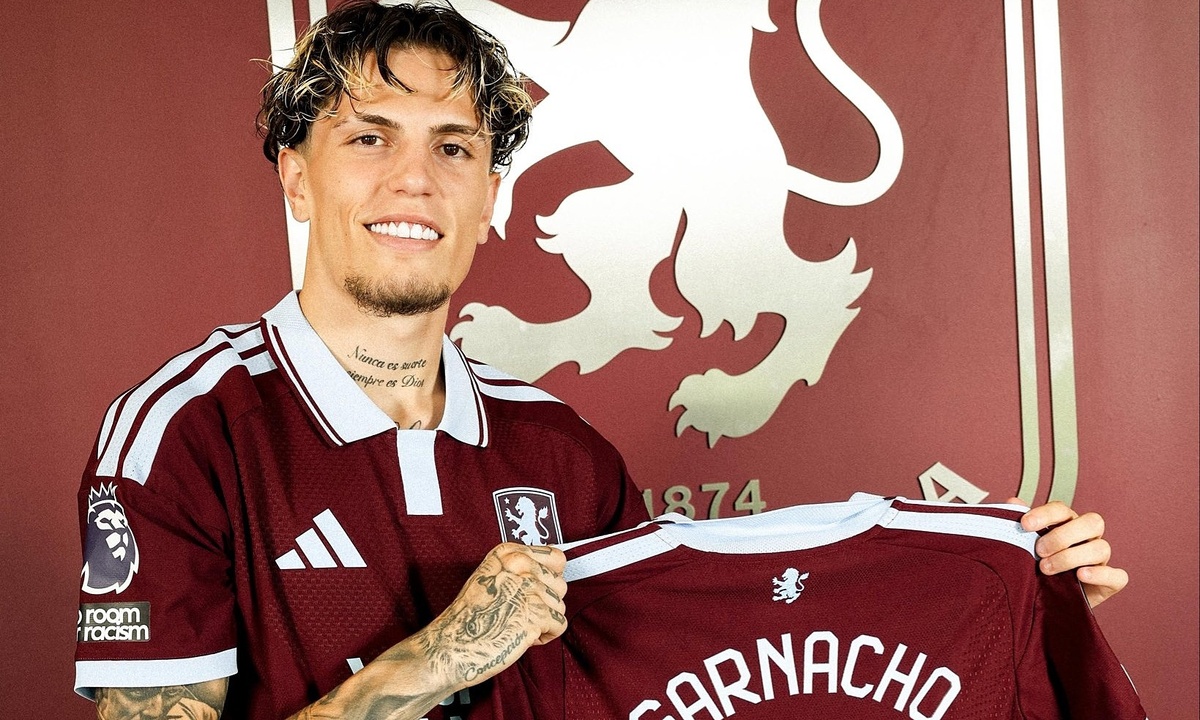 Cuộc thay máu của nhà vô địch Europa League