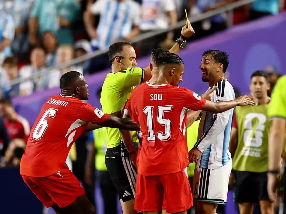 IFAB: 'VAR xử lý sai trong trận Argentina thắng Thụy Sĩ'