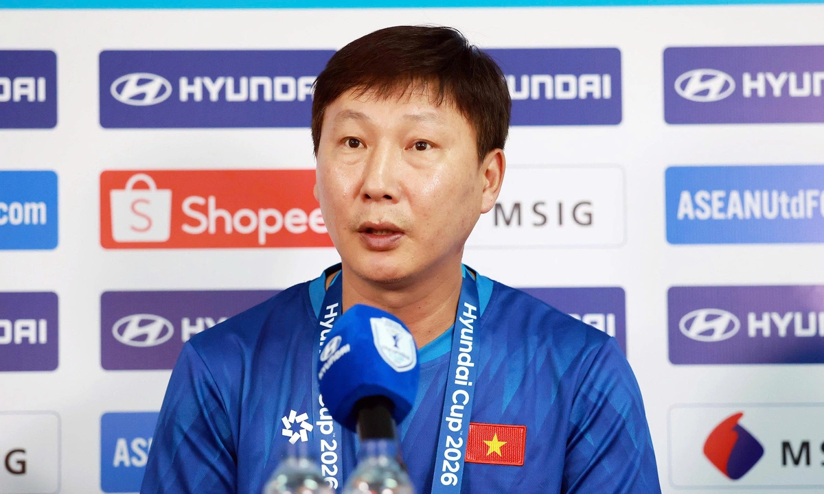 HLV Kim Sang-sik quyết thắng Indonesia
