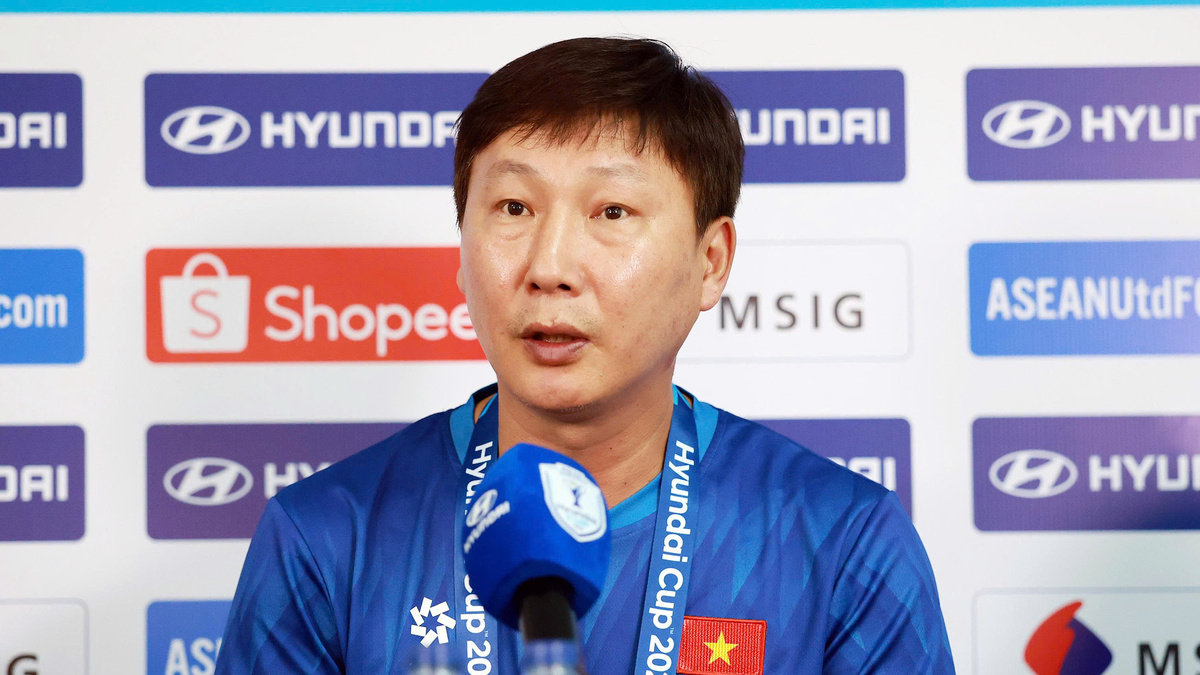 HLV Kim Sang-sik quyết thắng Indonesia