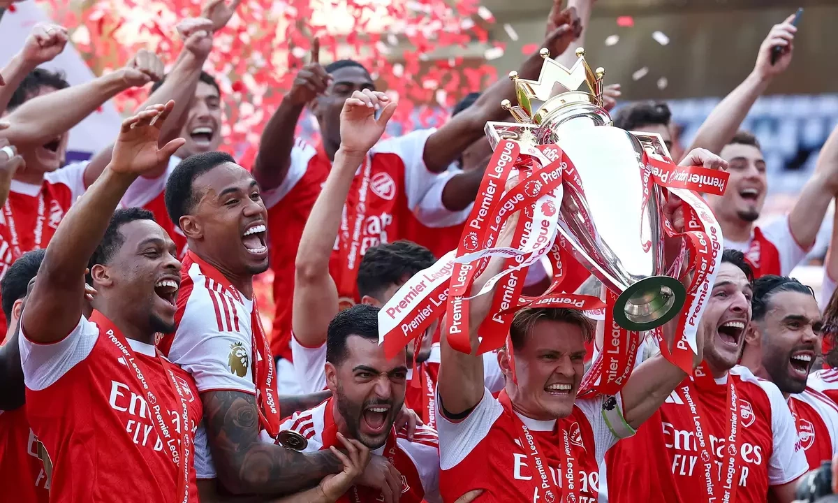 Siêu máy tính dự đoán Arsenal bảo vệ chức vô địch Ngoại hạng Anh