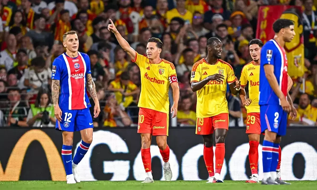PSG thua sốc ở trận tranh Siêu Cup Pháp