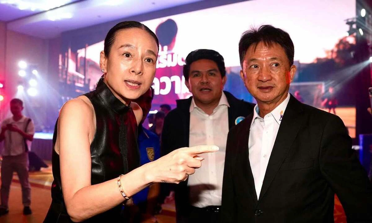 Madam Pang xin chiếu miễn phí chung kết ASEAN Cup 2026