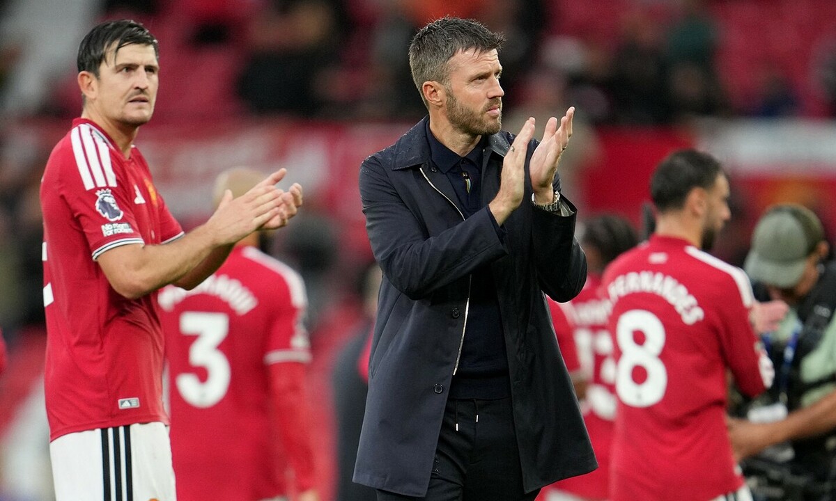 Carrick ca ngợi bản lĩnh của Man Utd