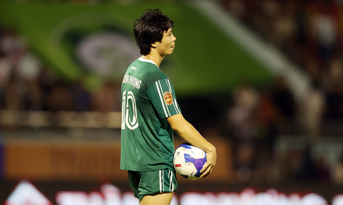 Nỗi buồn Công Phượng khi tái xuất V-League sau 1.400 ngày