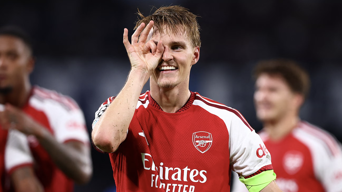 Arsenal Thắng Nhọc Napoli 1-0 Trong Trận Ra Quân Champions League