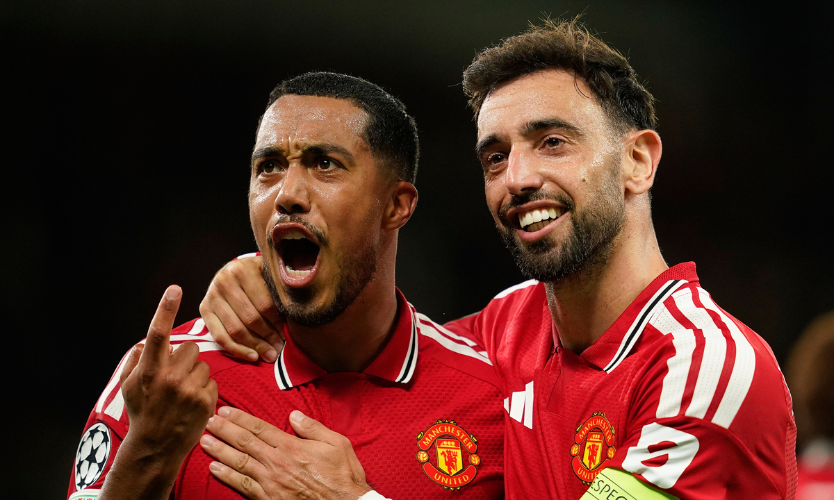 Man Utd thắng đậm ngày trở lại Champions League