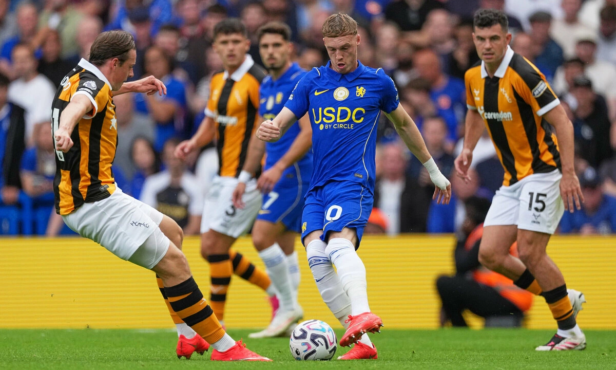 Chelsea bị 'hiện tượng' Hull City cầm hòa