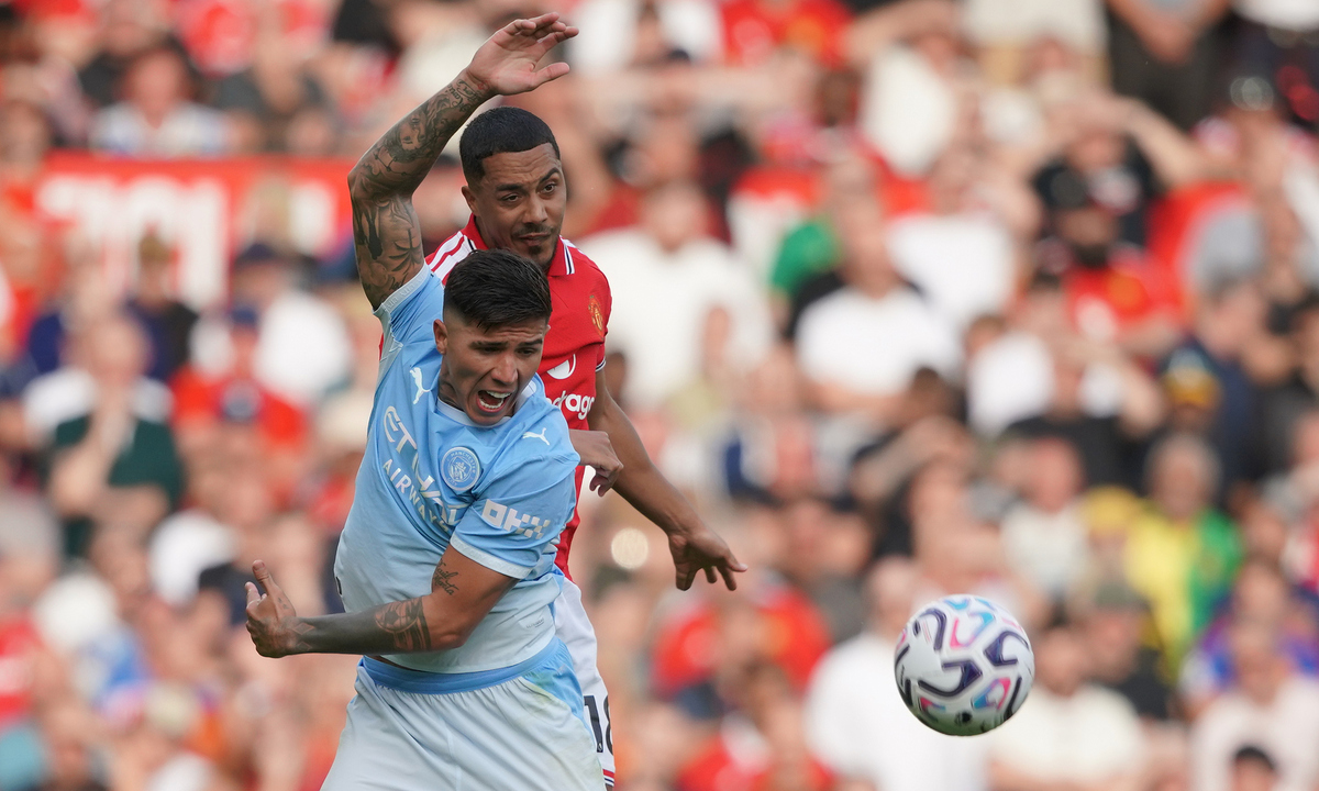Trận thua Man City phơi bày loạt hạn chế của Man Utd