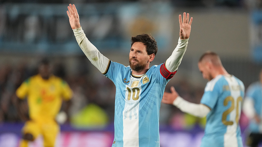 Messi erzielt Tor und zwei Vorlagen im Abschiedsspiel für