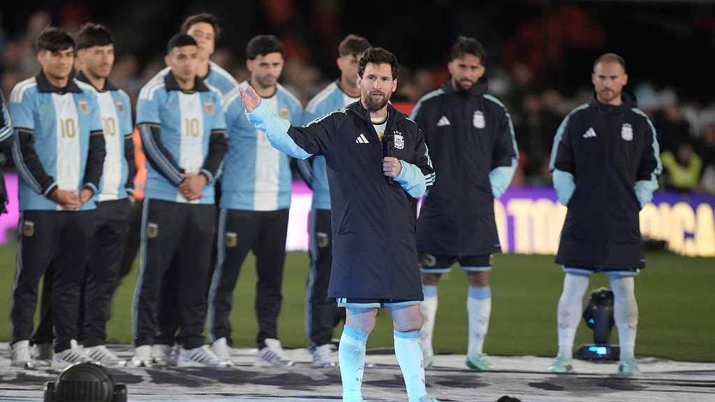 Messi: 'Es doloroso, no quiero despedirme de la selección'