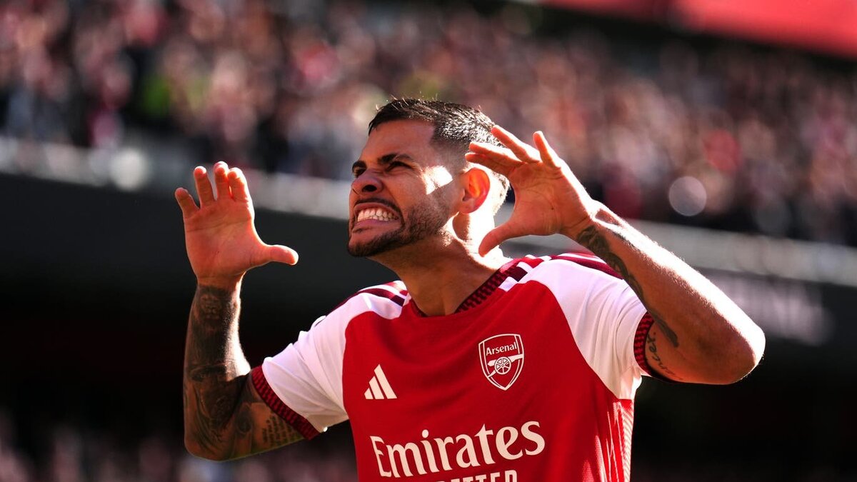 Bruno Guimaraes Leads Arsenal to Victory Over Leeds